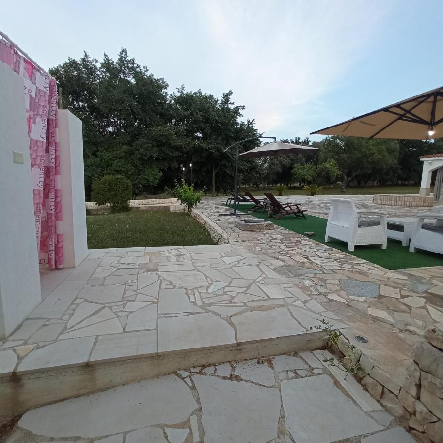 Villa Il Leccio - Trulli Cisternino Dış mekan fotoğraf